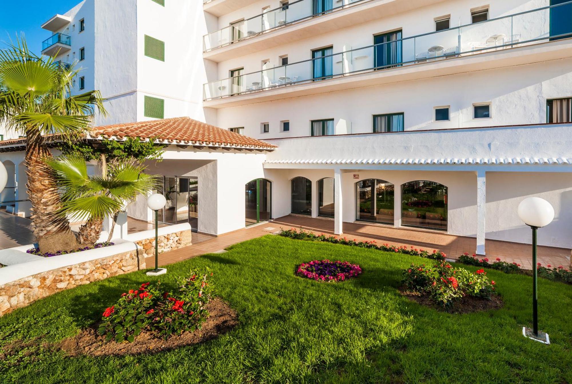 Hotel Globales Cala'N Blanes Cala'N Blanes  Exteriér fotografie